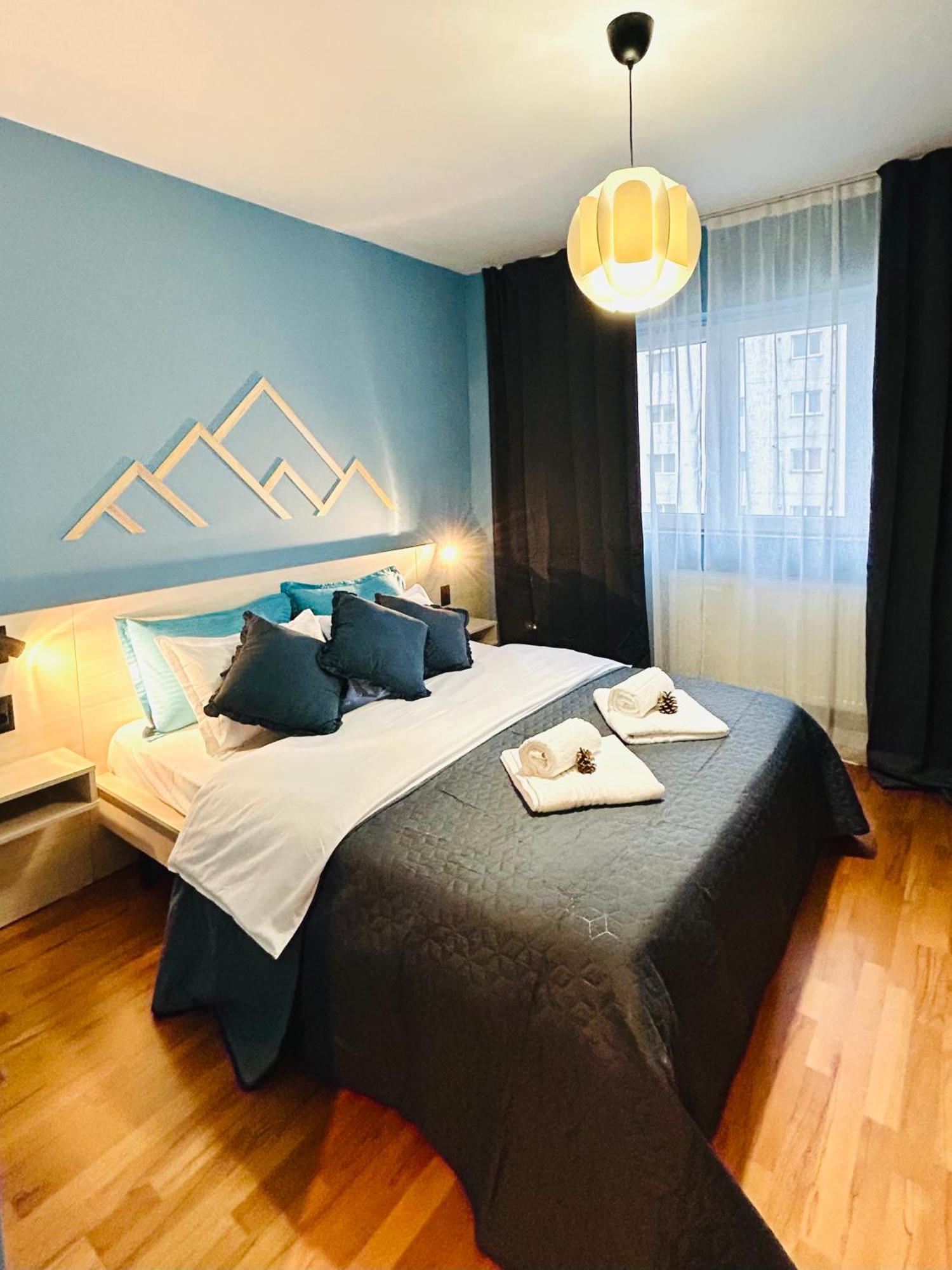 Blue Mountain Residence Брашов Номер фото