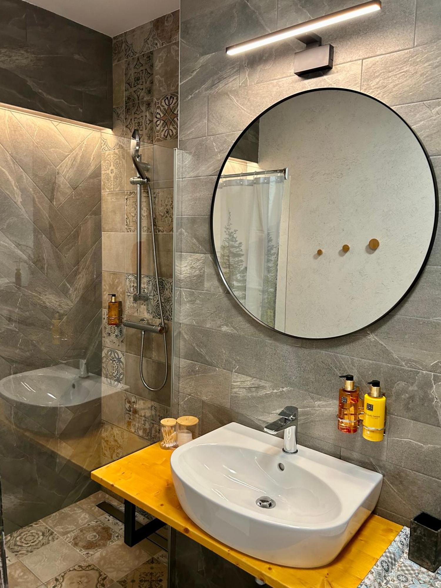 Blue Mountain Residence Брашов Номер фото